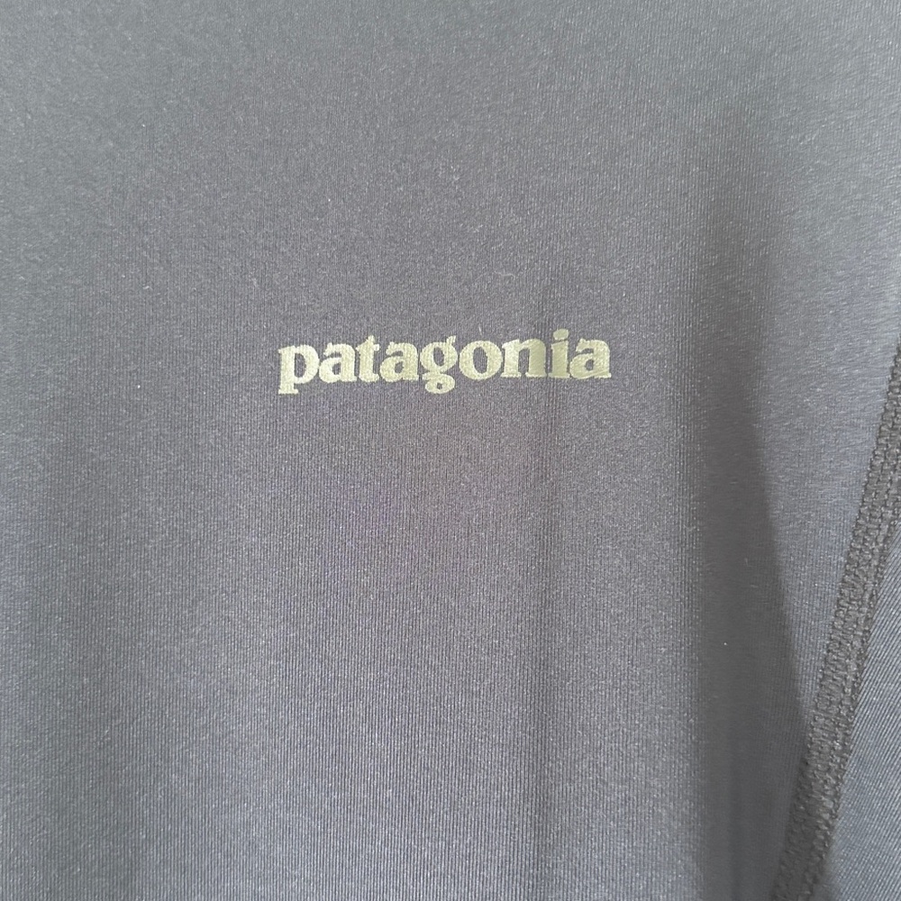 PATAGONIA Men’s R0 Rash Guard - 40+ UV Sun Protection - NWT - Picture 11 of 12